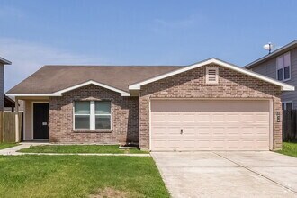 Building Photo - 2034 Vanamen Ct