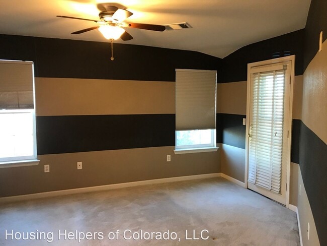 Building Photo - 2 br, 2 bath House - 560 Mohawk Drive #42
