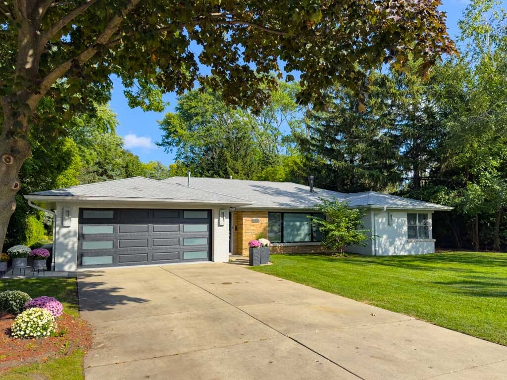 Foto principal - 6609 N Kenton Ave