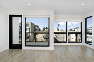 Building Photo - 5550 Bonner Ave