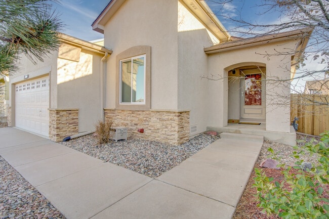 Building Photo - 8325 Hames Dr
