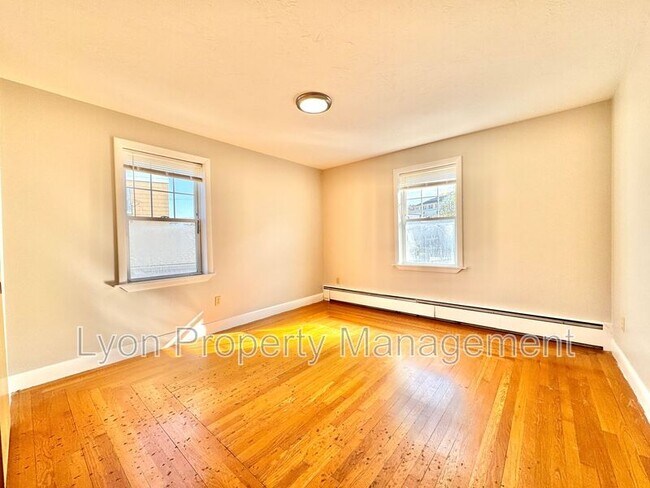 Foto del edificio - 535 Manville Rd