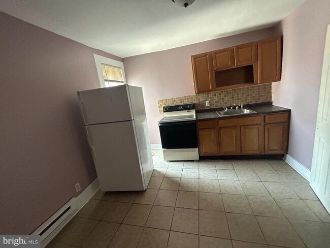 Foto del edificio - 1833 W Rockland St