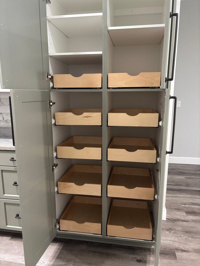 Building Photo - 1421 Carlow Cir