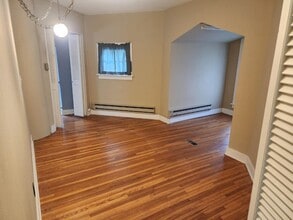 Building Photo - 1309 Gorton Ave NW