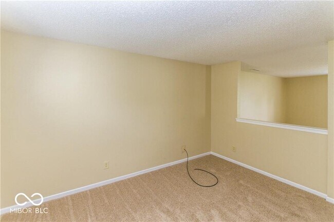 Foto del edificio - 10345 Lee Stewart Ln