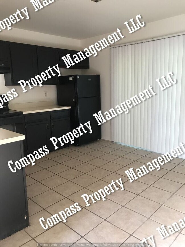 Foto del edificio - $1025 - 2 Bed, 1 Bath Townhouse - Leola