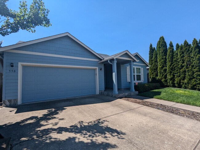 Building Photo - Nice 3-Bedroom, 2-Bath Home In Thurston Ar...