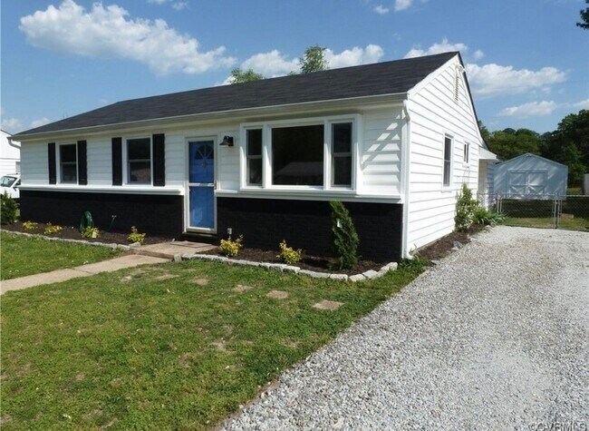 Building Photo - 1815 Naselle Ln