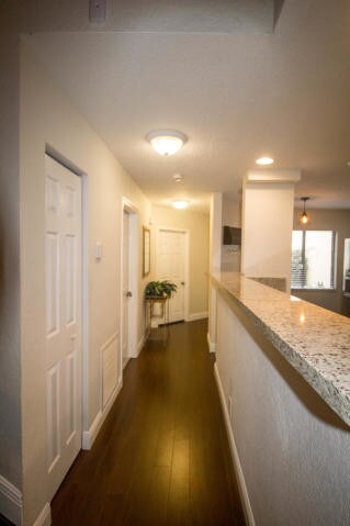 Building Photo - 1557 Woodbridge Lakes Cir