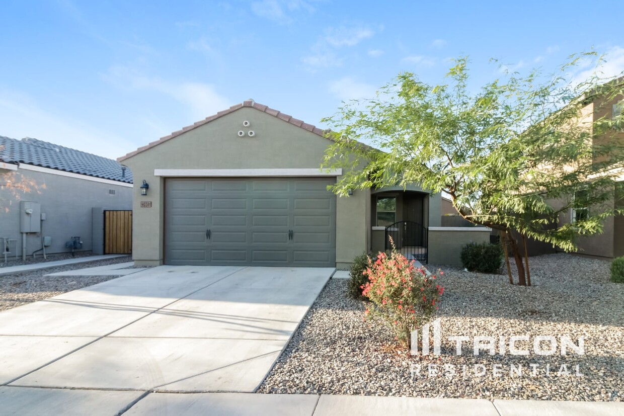 Foto principal - 40381 Hillman Drive Maricopa AZ