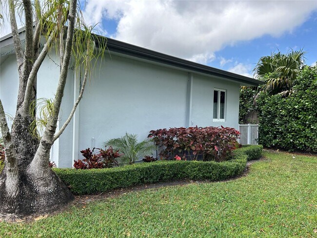 Foto del edificio - 6501 SW 34th St