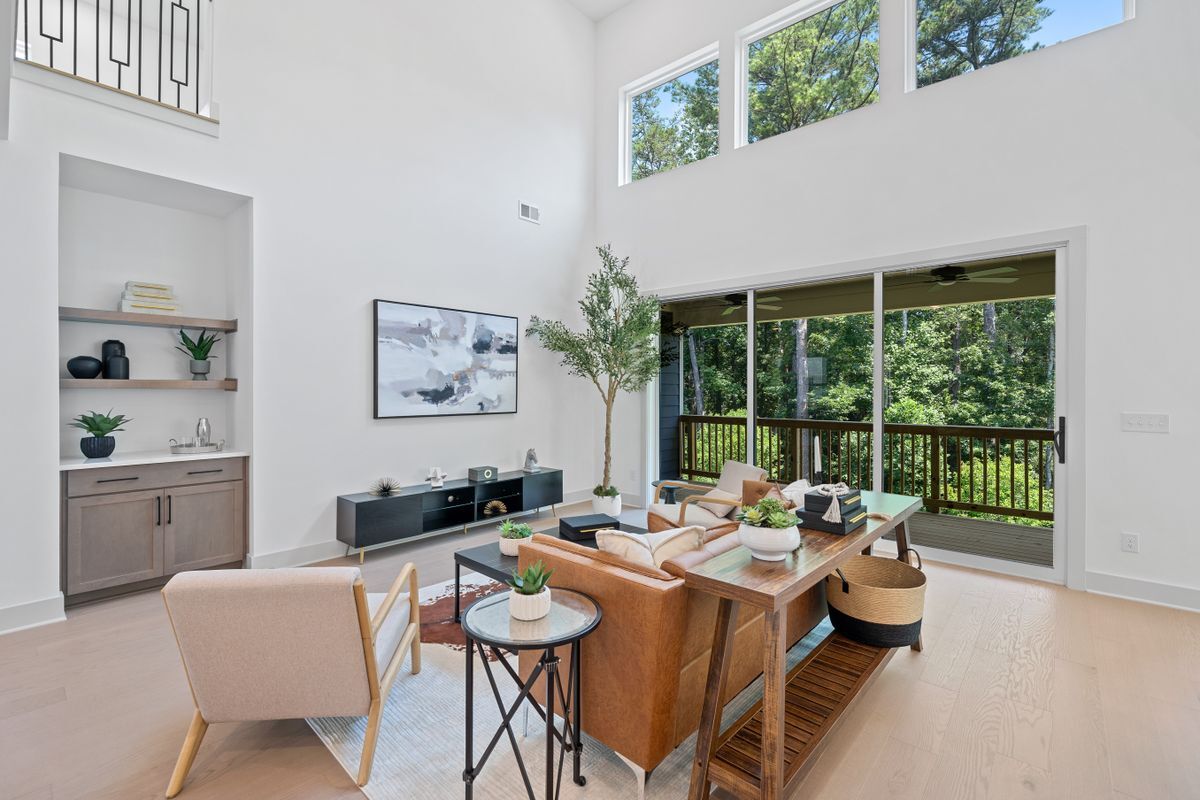 Building Photo - 461 Maypop Ln