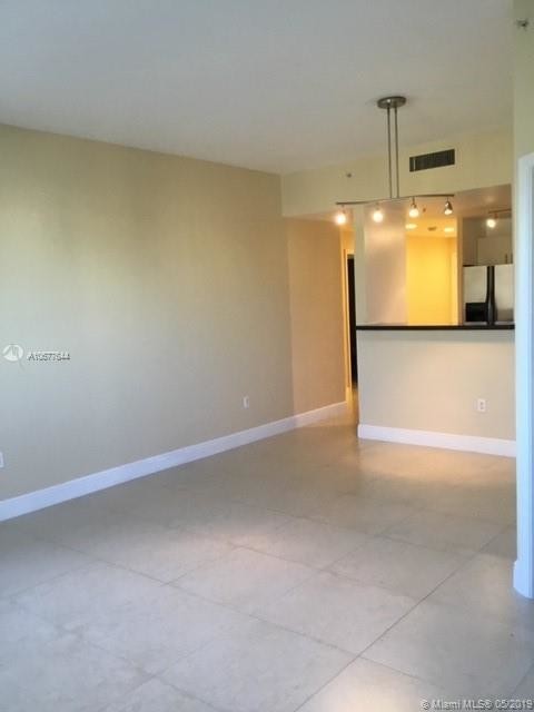 Foto del edificio - 10 Aragon Ave