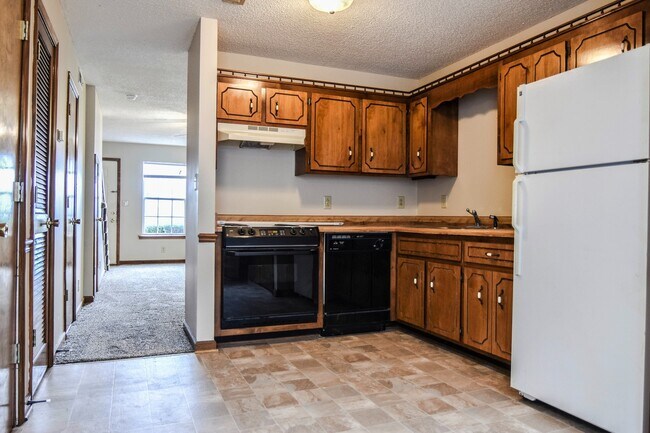 Foto del edificio - Pet Friendly Town Home by Gate 1!