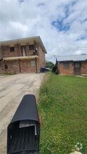 Building Photo - 612 Sunset Ln