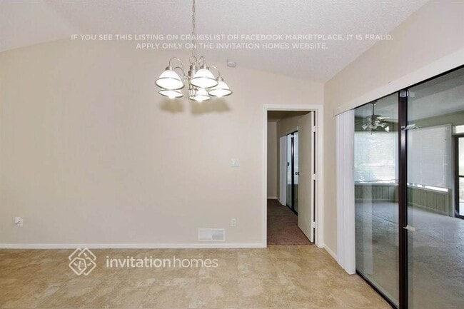 Building Photo - 266 Stillwater Dr