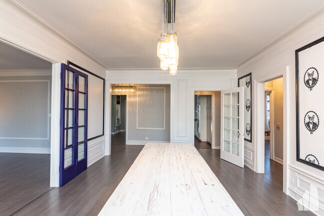 Foto del edificio - 450 W Surf St