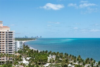 Building Photo - 799 Crandon Blvd