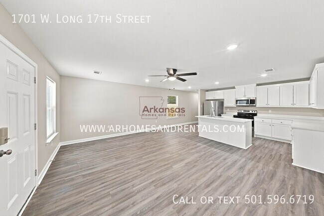 Foto del edificio - 1701 W Long 17th St
