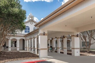 Building Photo - Valor Hill Apartments