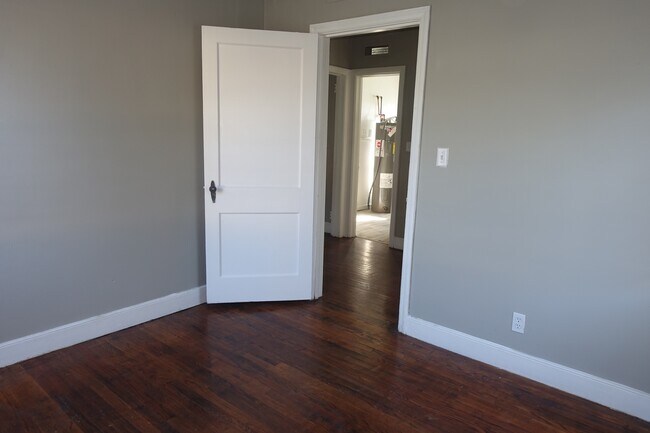 Foto del edificio - 831 4th Ct W