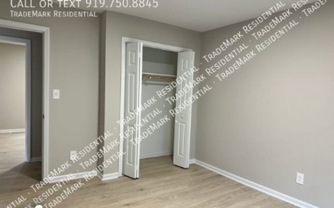 Building Photo - 4724 Hoyle Dr
