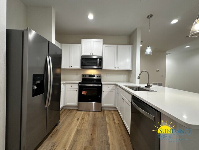Foto del edificio - Beautiful New Construction Unit in Fort Wa...