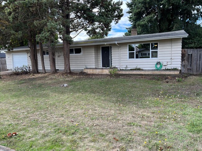 Foto del edificio - 3 bedroom 1 bathroom single level home!