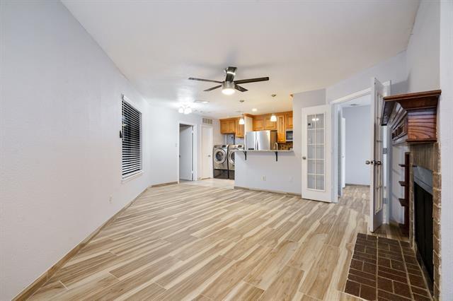 Foto del edificio - 2310 Balsam Dr