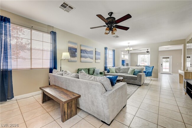 Foto del edificio - 268 Copper Glow Ct