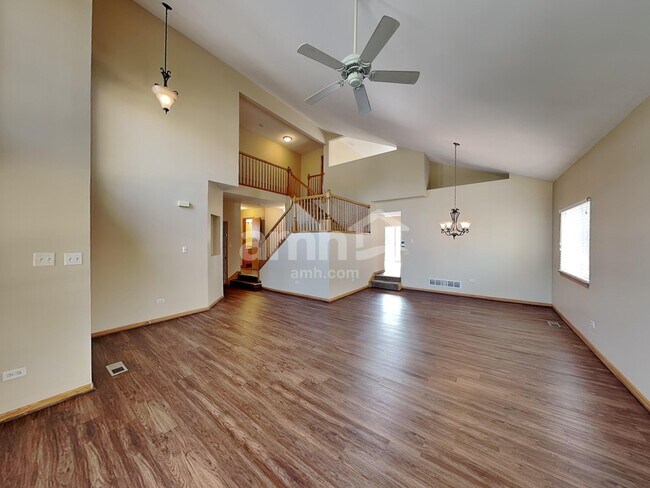 Foto del edificio - 2811 Twin Falls Dr