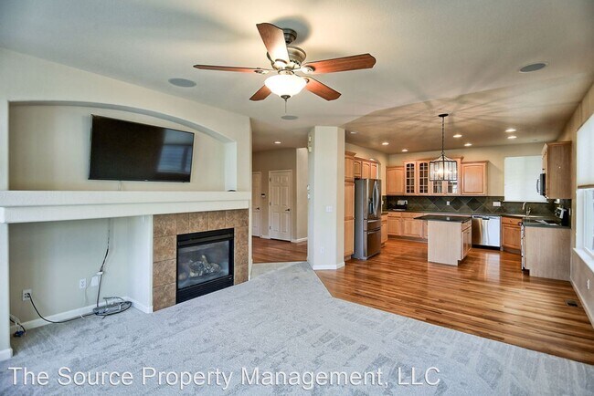 Building Photo - 3 br, 3.5 bath House - 5414 Northern Light...