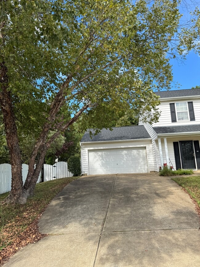 Building Photo - 103 Doves Haven Dr