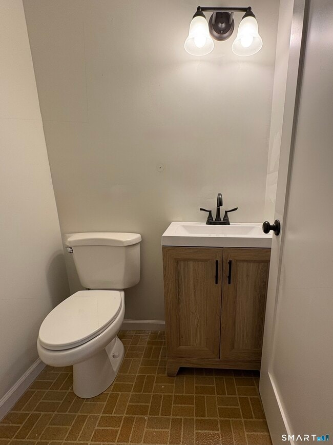 Foto del edificio - 17 Sylvan Ave