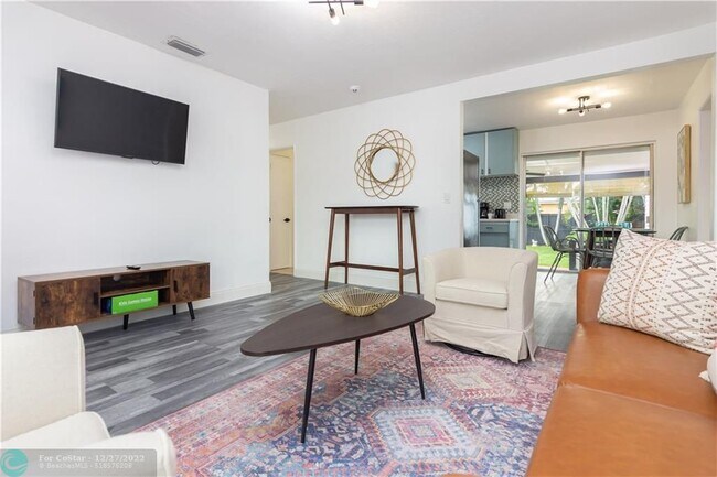 Foto del edificio - 4917 SW 43rd Terrace