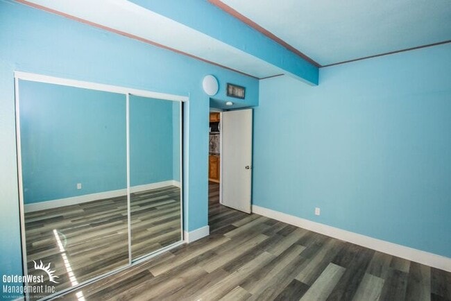 Building Photo - Charming 1Bdm 1Ba Unit in Central Las Vegas.