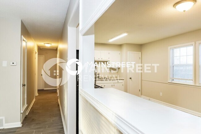 Foto del edificio - 3 Bedroom Pet-Friendly Home in Horn Lake, MS with Main Street Renewal