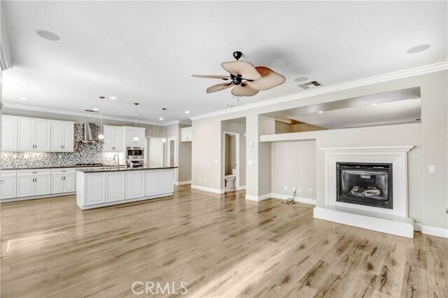 Foto del edificio - 13837 Blue Ribbon Ln