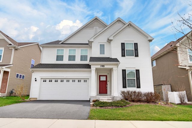 Photo - 395 S Pointe Ave (South Elgin, IL)