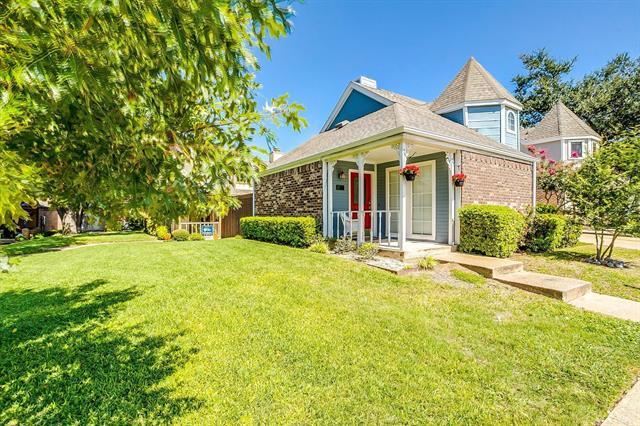 Primary Photo - 18016 Whispering Gables Ln