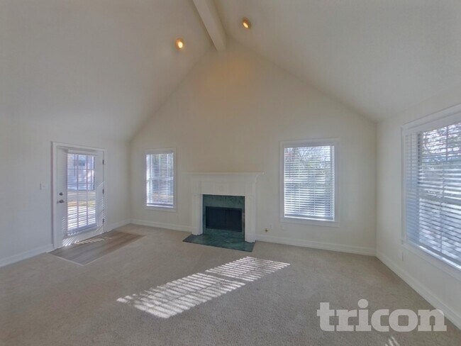 Building Photo - 12334 Manson Glass Ct