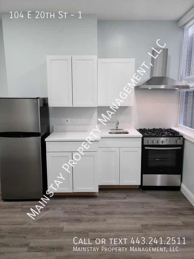 Foto del edificio - 104 E 20th St