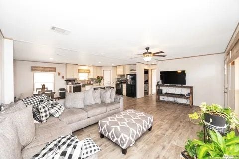 Building Photo - 70 Gallinas Crk Rd