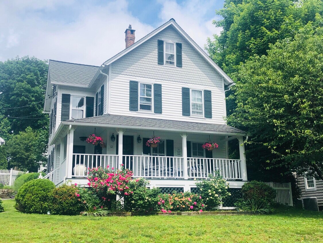 12 Roton Ave, Norwalk, CT 06853 House Rental in Norwalk, CT