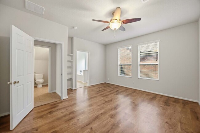 Building Photo - 29526 Winton Wood Way