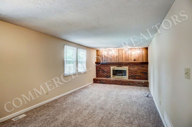 Building Photo - 4 Bedroom Home in Powell
