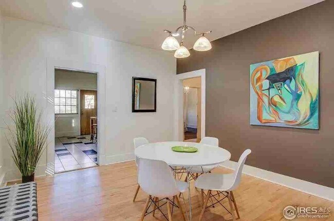 Foto del edificio - 641 Remington St