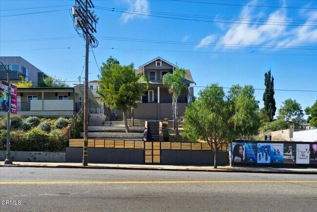 Foto del edificio - 1488 W Sunset Blvd