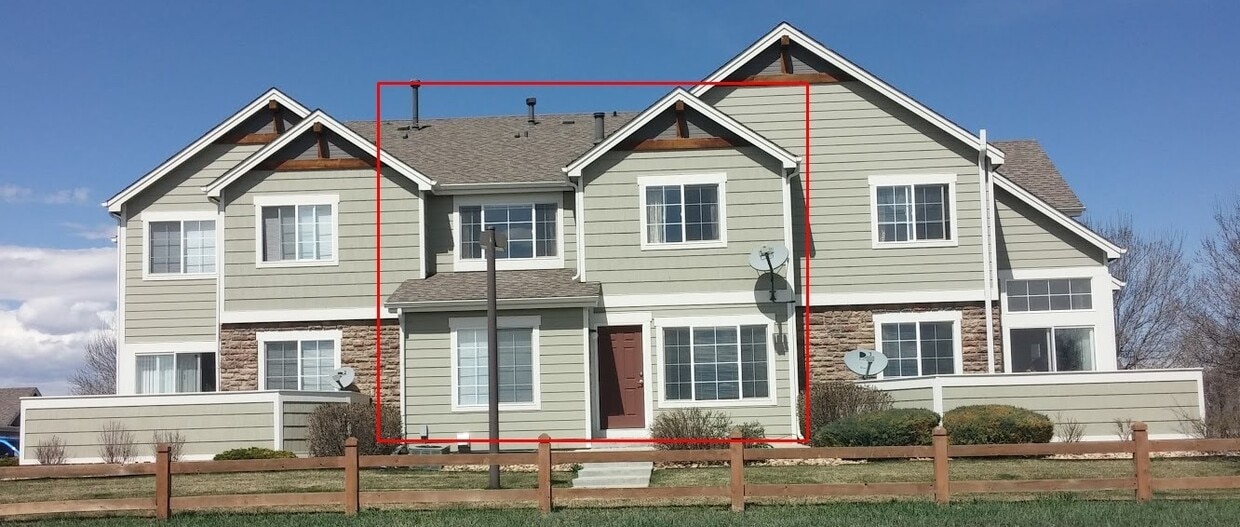 Wonderful 3 Bed, 2 Bath Condo in Longmont - Wonderful 3 Bed, 2 Bath Condo in Longmont